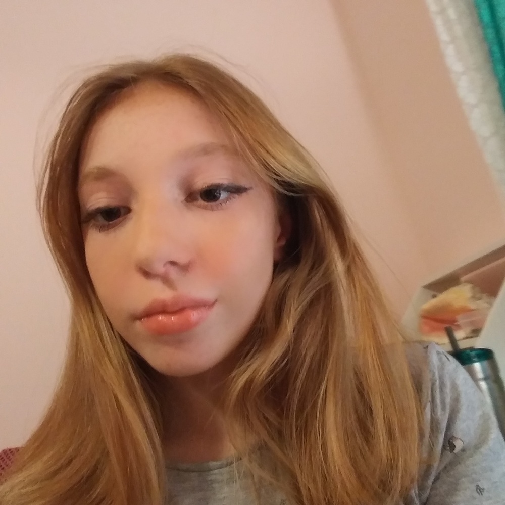 Meet your Posher, Haylee